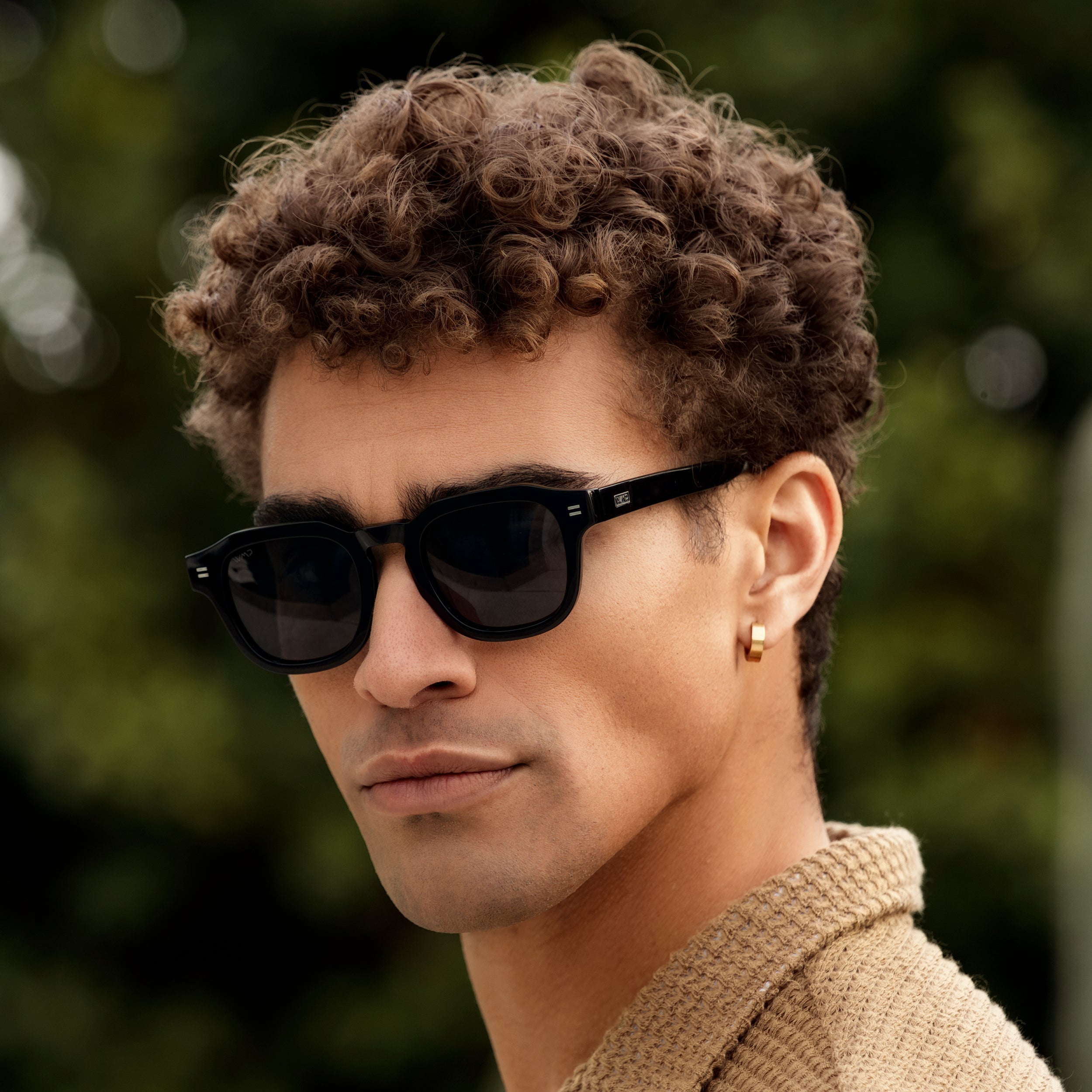 Nelson | 1103 Polarized