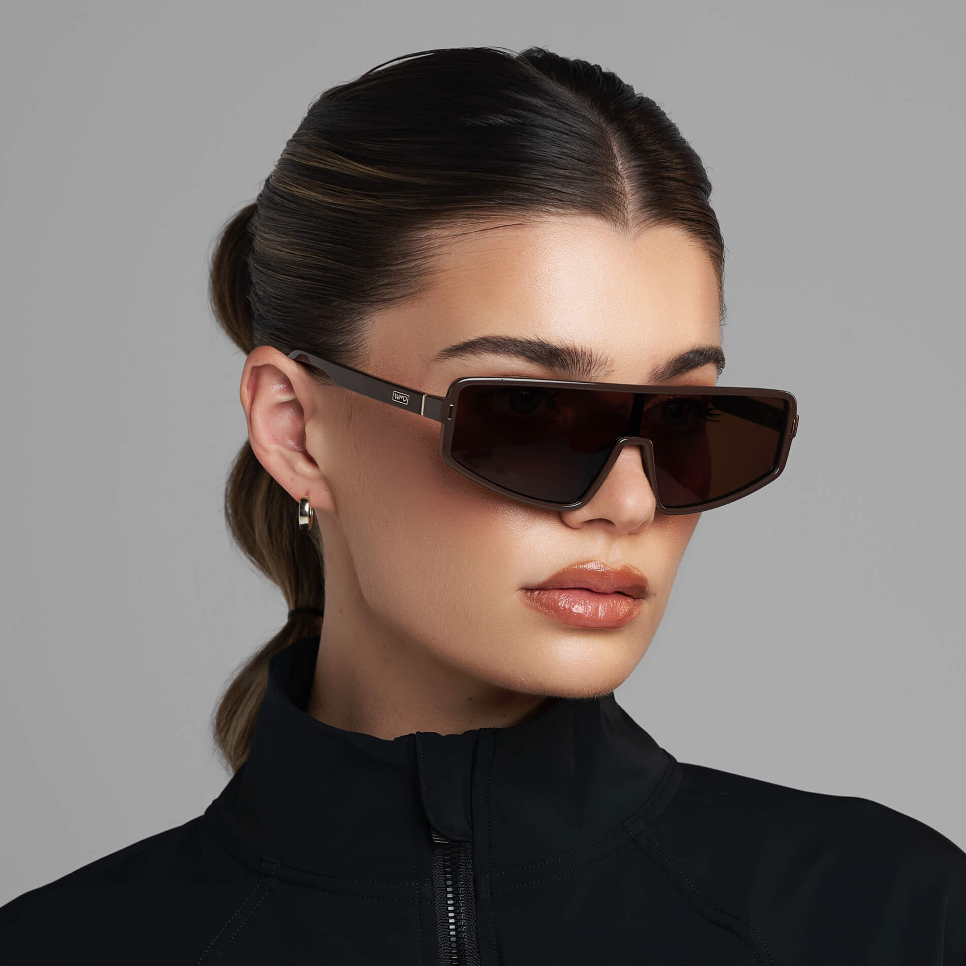 Nova | 1133 Polarized