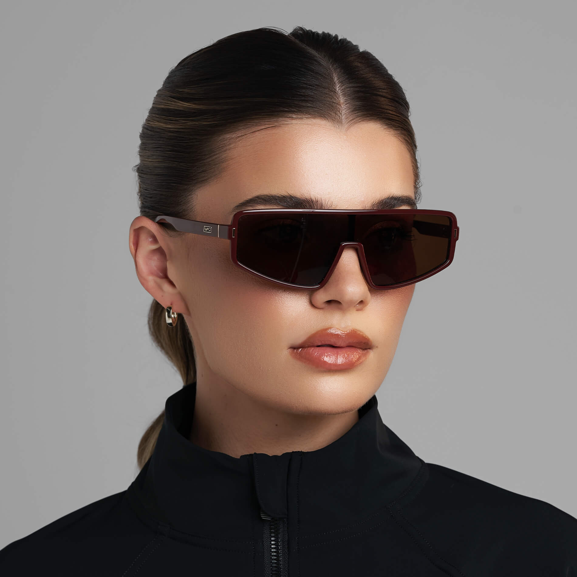 Nova | 1133 Polarized