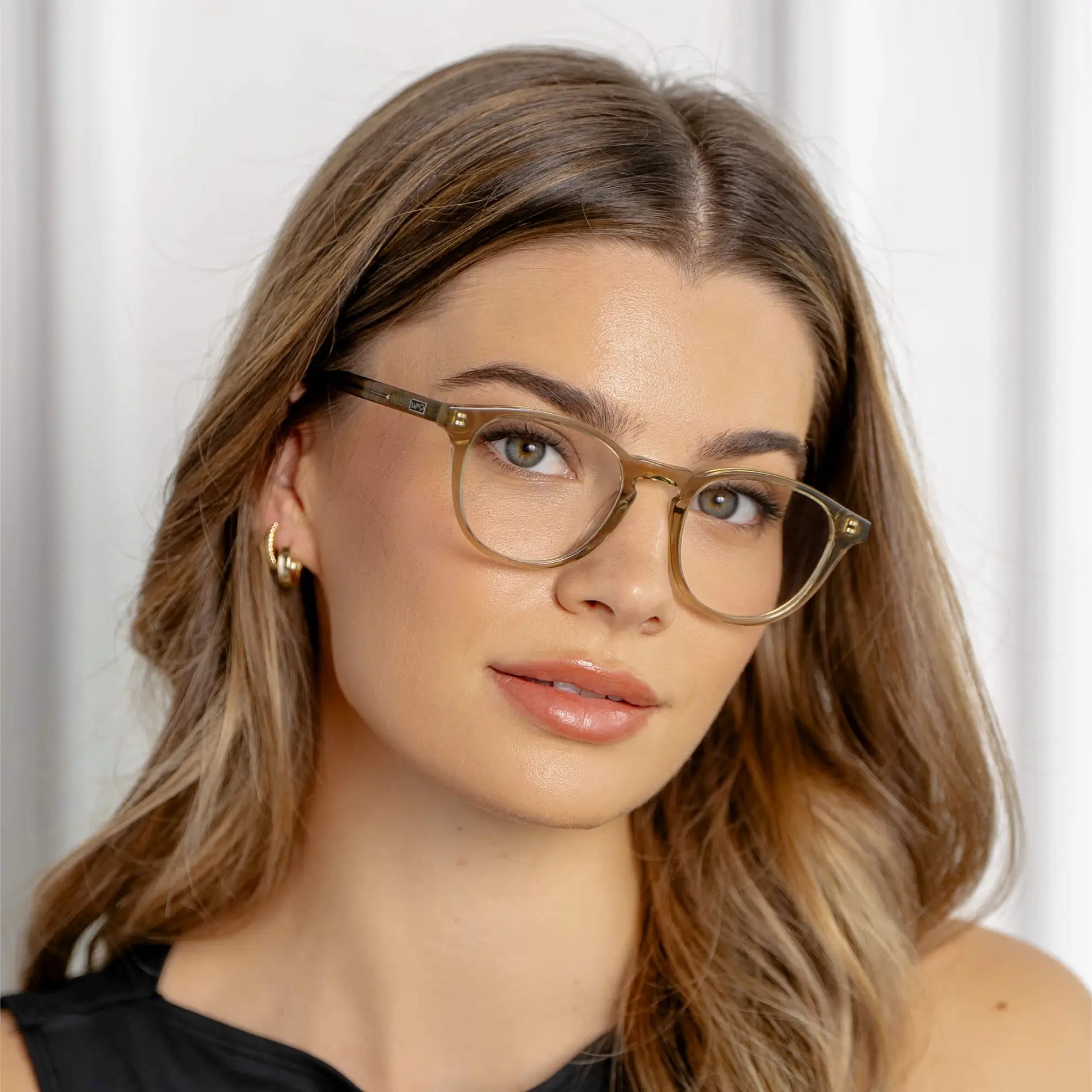 Wade | RX013 Blue Light