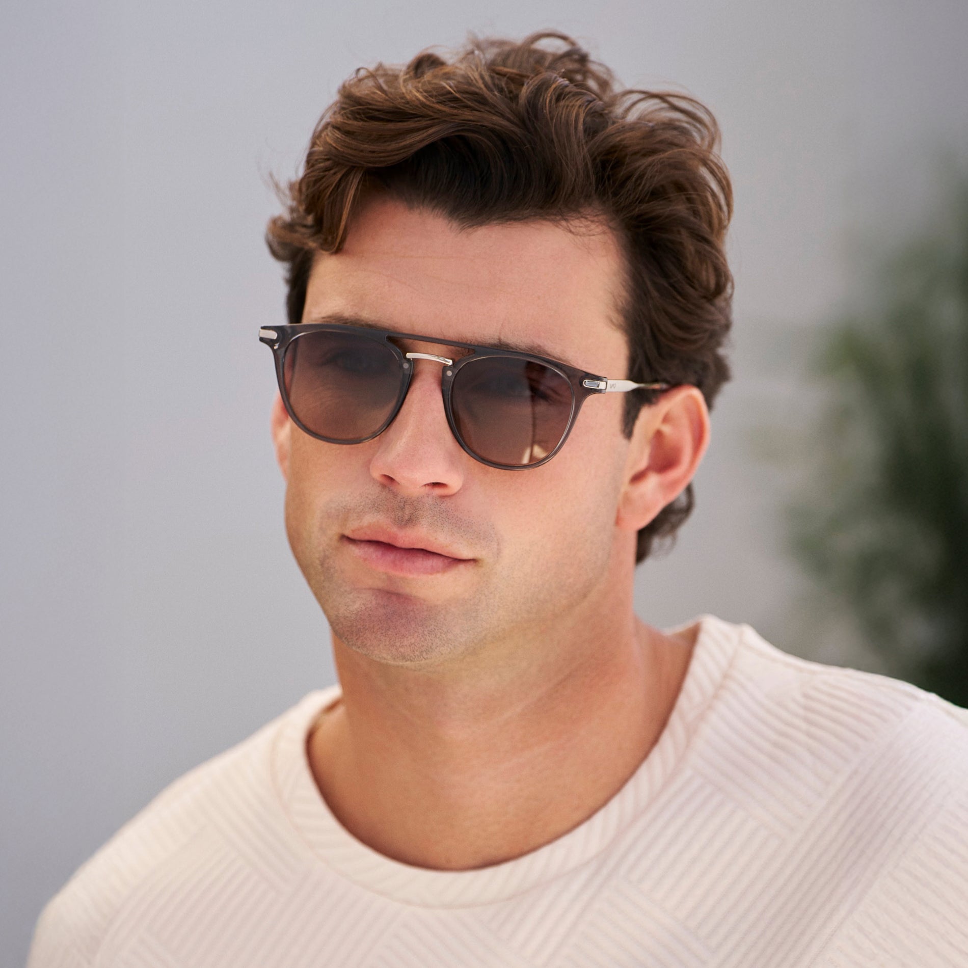 Hayes | 1127 Polarized